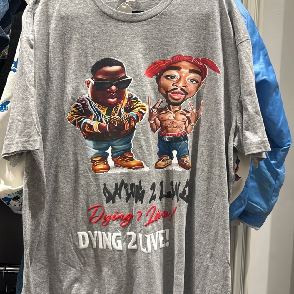 Tupac Biggie Dying to Live tee